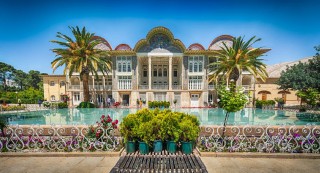 Сад Наренджестан Кавам